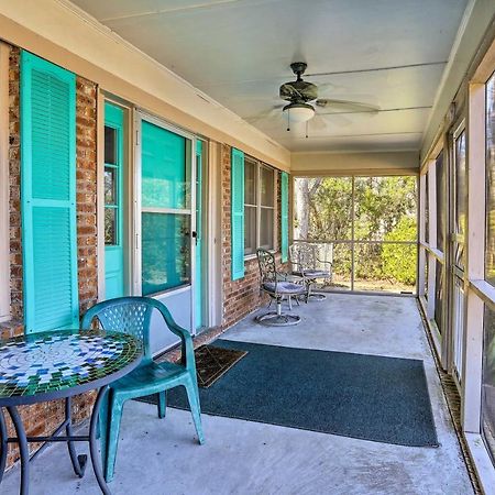 Lake Waccamaw Home With Fenced Yard And Shared Pier! Ngoại thất bức ảnh